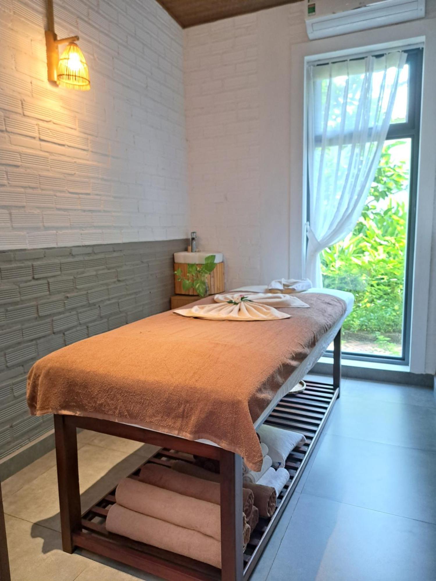 Golden Lotus Spa & Homestay Ap Thien Phuoc 外观 照片