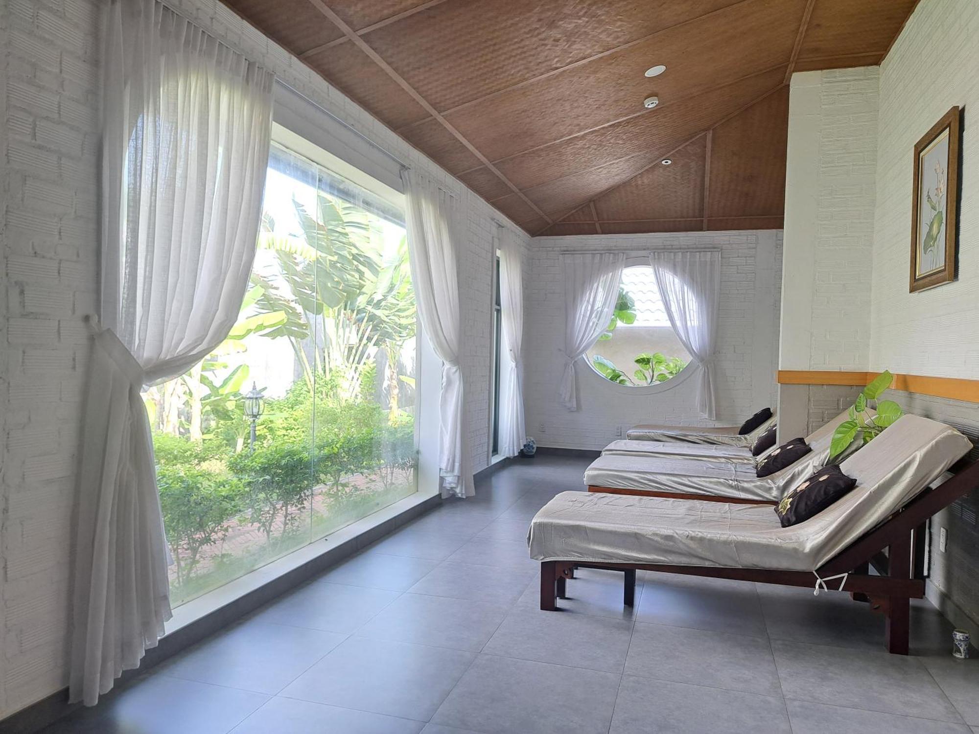 Golden Lotus Spa & Homestay Ap Thien Phuoc 外观 照片